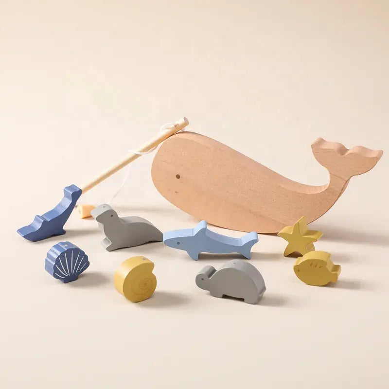 Montessori Play Kit: Animal Adventure
