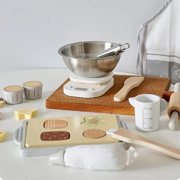 Wooden Cookie Baking Set