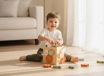 Play Box 3: Explorer Kit